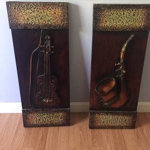 Metal wall decor